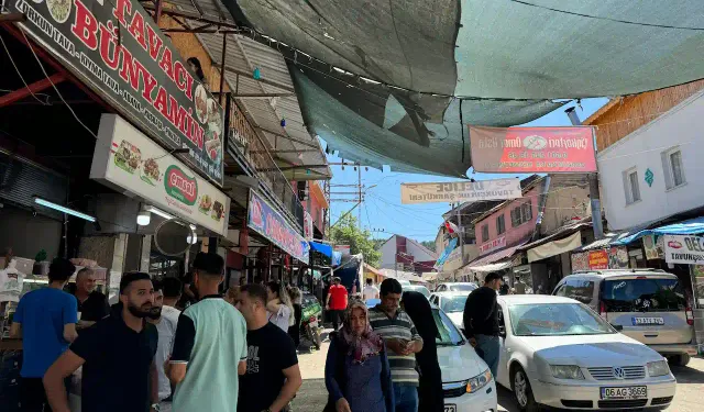 Amanoslar'da bahar uyanışı Hataylılar Zorkun'a akın ediyor