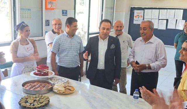 Defneliler Kaymakam Çoban'ın Gitmesini İstemiyor!