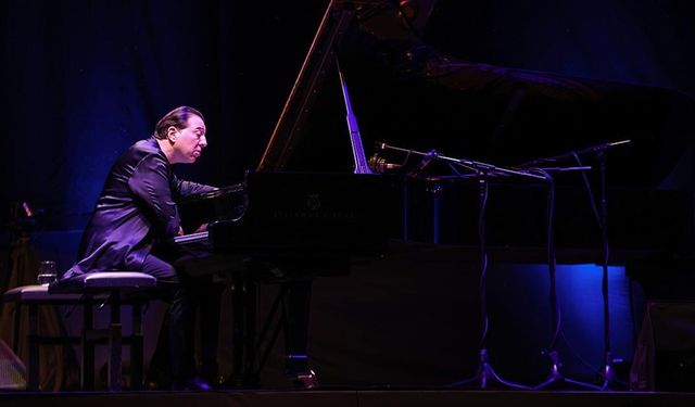 Fazıl Say'ın İznik'e özel bestesi "İznik Türküsü" dinleyiciyle buluştu