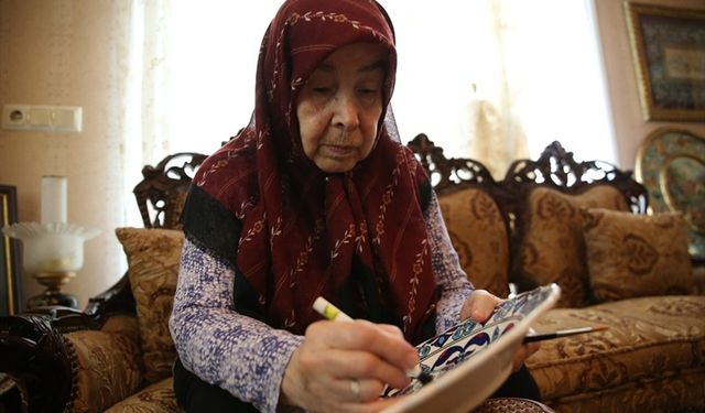 Hataylı Bedia Aksoy Evini sanat galerisine dönüştürdü