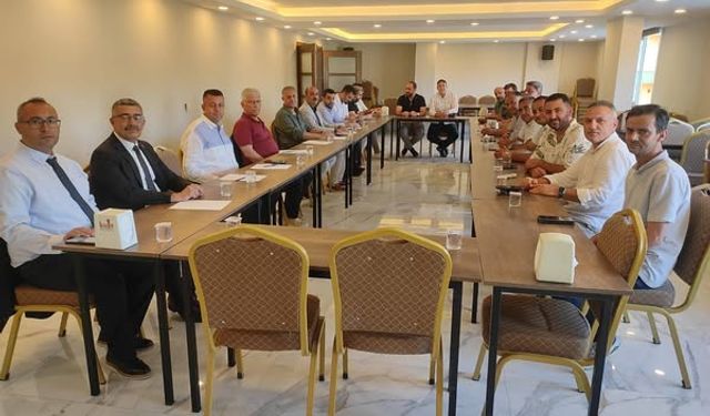 Hatay’da Veterinerler Sorunları Masaya Yatırdı