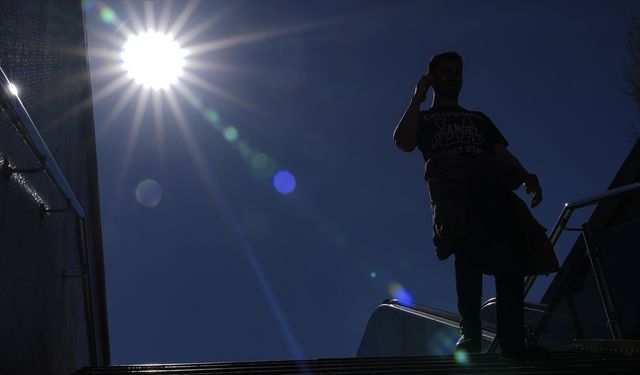 Meteoroloji Tarih Verdi! Kavurucu sıcaklar İçin Uyarı!