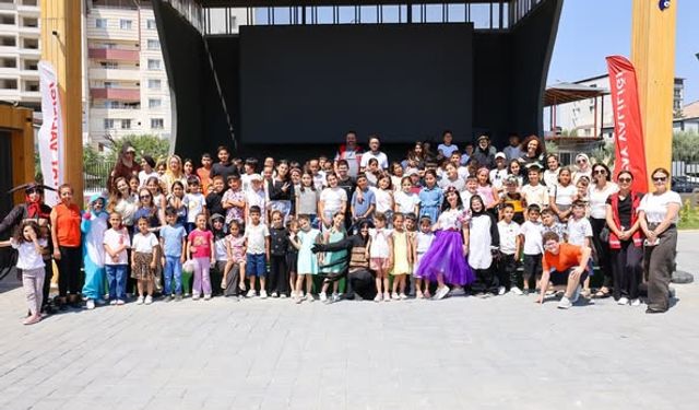 “Yüreğimizdeki Işık” Projesiyle Sanatın Gücü Çocuklarla Buluştu