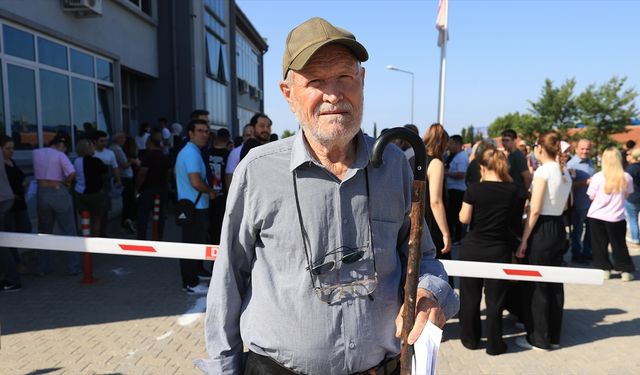 YKS'nin "en yaşlı" adayı bu yıl 8. kez üniversite sınavına girdi