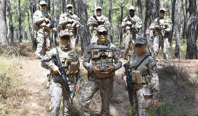 Polis Özel Harekat "yeşil vatanı" yangınlara karşı korumak için teyakkuzda