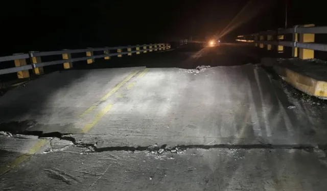 Filipinler'de Korkutan Deprem: Tsunami Uyarısı