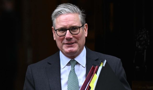 İngiltere Başbakanı Starmer, Putin'in üzerindeki baskıyı artırmaya devam edeceklerini söyledi