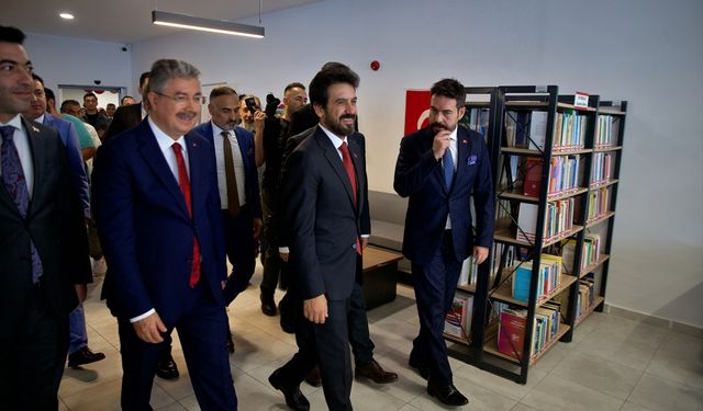 Osmaniye'de Kültür ve Turizm Bakan Yardımcısı Mumcu kütüphane açılışına katıldı