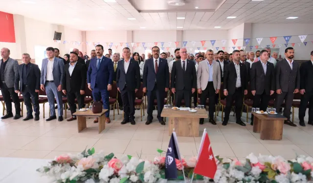 Hatay’da Anahtar Parti Rüzgarı Esti! "Kongreye Yoğun Katılım"