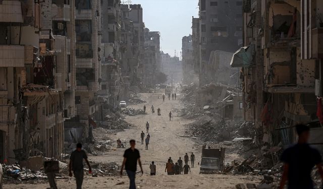 BM yetkilisi Young, Gazze'deki durumun felaket boyutuna ulaştığını ve acil yardım gerektiğini söyledi