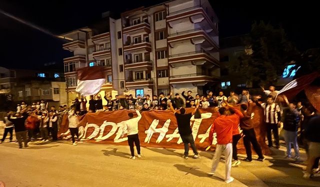 “Depremin Ardından İlk Buluşma: Hatayspor Taraftarıyla Kucaklaştı”