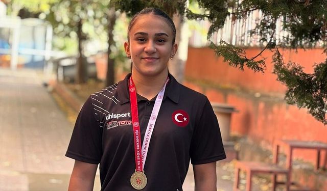 Milli halterci Türkan Beşikçi, Dünya Halter Şampiyonası'na hazırlanıyor