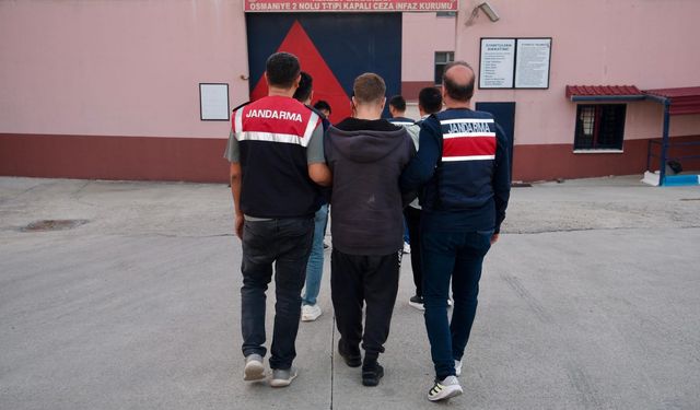 Osmaniye'de DEAŞ operasyonunda yakalanan 6 zanlı tutuklandı
