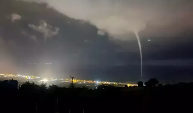 Samandağ'da Gece Boyu Fırtına Etkili Oldu