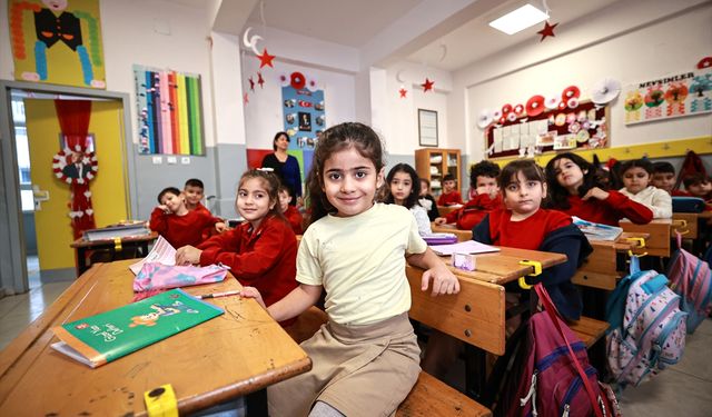 Adana, Mersin ve Hatay'da okullarda ara tatil sonrası ilk ders zili çaldı