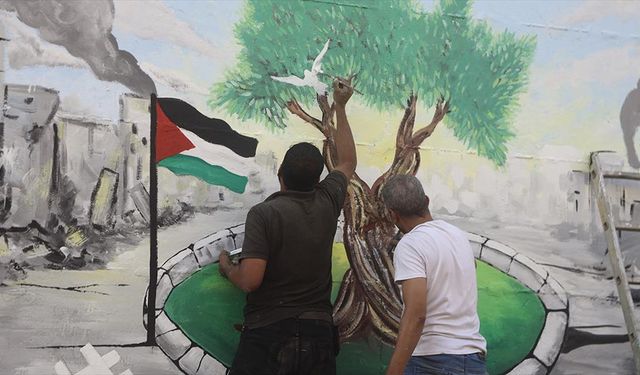 BM İklim Zirvesi sürerken, Gazze'de İsrail'in uyguladığı ekokırım duvar resmiyle anlatıldı