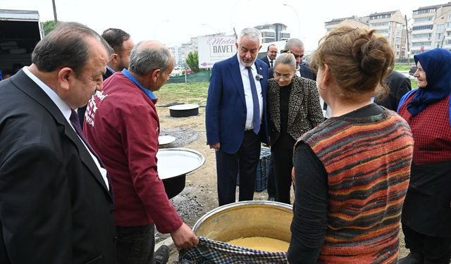 Isparta Belediye Başkanı Başdeğirmen Bursa'daki hemşehrileriyle buluştu