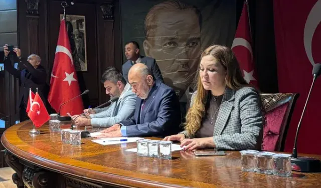 İYİ Parti Hatay’da İl Kongresi Gerçekleşti: Başkan Ceylan Güven Tazeledi!