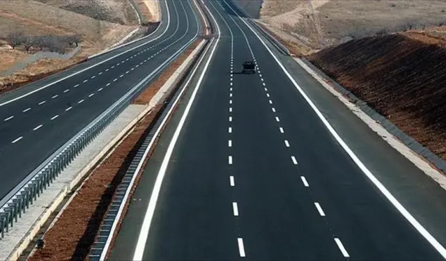 Hatay’a 65 Kilometrelik Ulaşım Hamlesi