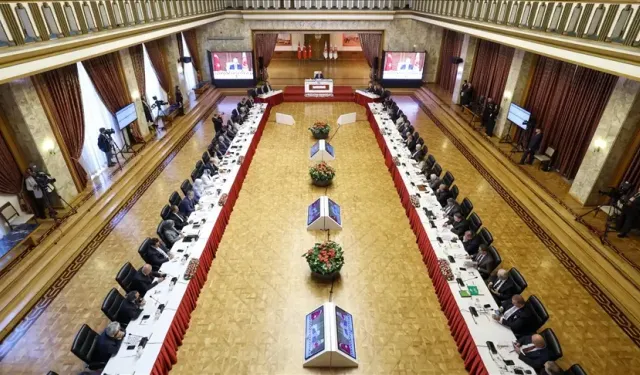 Komisyon Toplantısını Erteledi