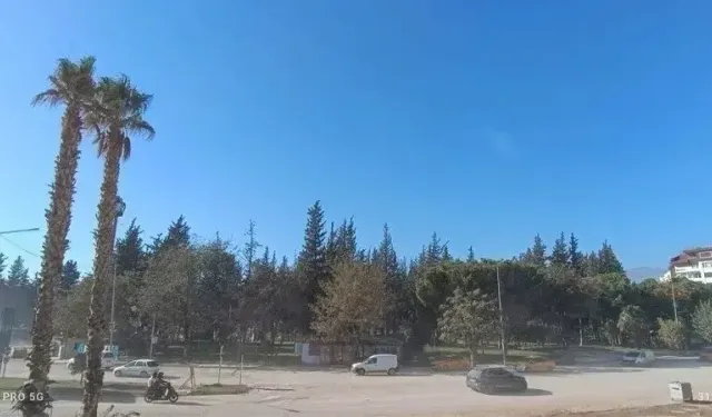 "Parkımızı Kimse Betonlaştıramaz, Bu Hatadan Hemen Vazgeçin!"