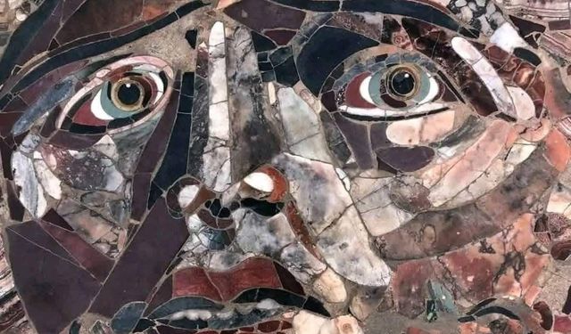 Medusa mozaiği kış şartları için korumaya alındı