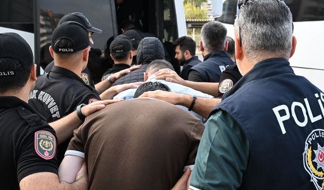 Mersin'de yasa dışı bahis operasyonunda 17 şüpheli tutuklandı