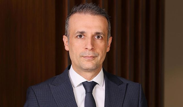 Türk Telekom'dan bir ayda 1,8 milyar dolarlık uluslararası finansman