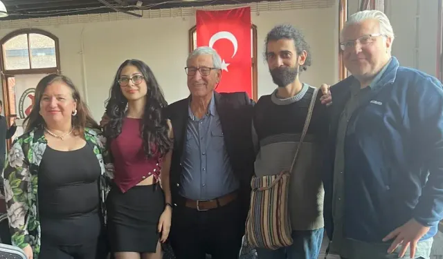 Hatay’lı Gençlerin Sesi İzmir’de Yankılandı