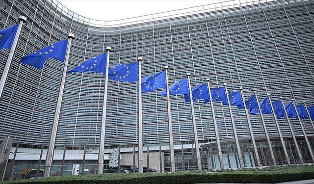 AB liderleri, dondurulmuş Rusya varlıklarıyla Ukrayna'ya mali desteği tartışacak