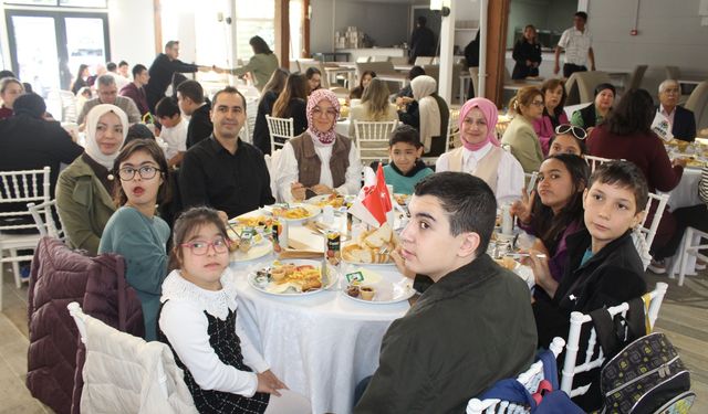 Anamur'da engelliler '3 Aralık Dünya Engelliler Günü' etkinliğinde buluştu