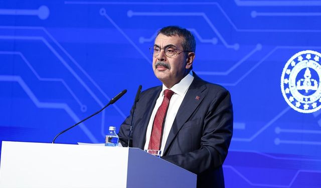 Bakan Tekin: Dijital ikiz atölyelerinin, işletmelerle ortak dil kuran güçlü çalışma zemini haline gelmesini hedefliyoruz