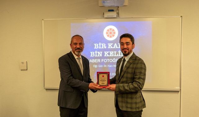 "Bir Kare, Bin Kelime", "Basında Haber Fotoğrafı Kullanımı" eğitimi gerçekleştirildi