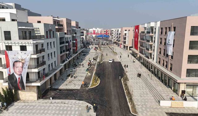 Yerle bir olan Antakya kent merkezi yeniden inşa edildi