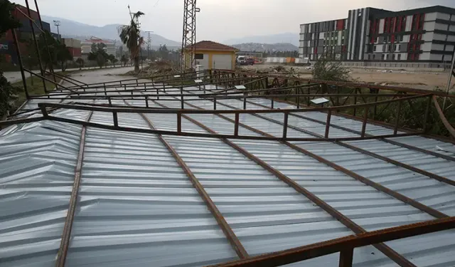 Hatay Valiliği Uyardı:Şiddetli Fırtına Bekleniyor