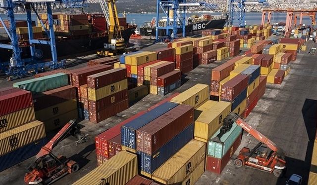 Genel Ticaret Sistemi'ne göre ihracat, yüzde 2,2 artışla 22 milyar 718 milyon dolara çıktı