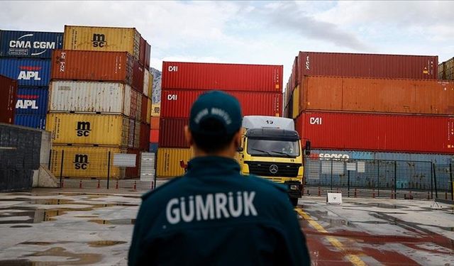Gümrük işlemlerine yönelik ceza tutarı ile fazla çalışma ücretleri yeniden belirlendi