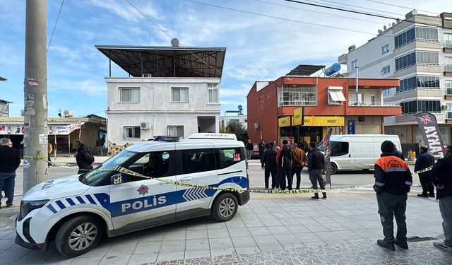 GÜNCELLEME - Mersin'de 3 kişiyi tabancayla öldüren zanlı polis ekiplerince vurularak yakalandı