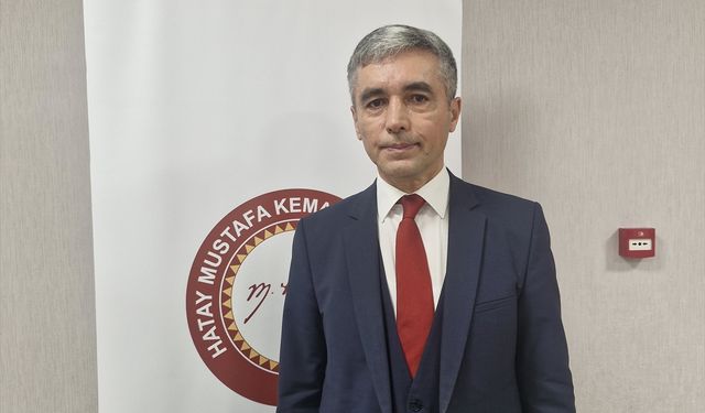 Hatay'da 'Doğu Akdeniz'de Güvenlik, Ticaret ve Yaşam' söyleşisi düzenlendi