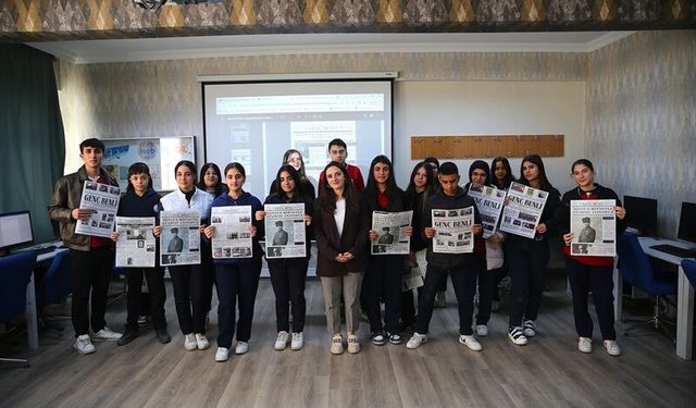 Hataylı Öğrenciler Sıralarda Gazete Üretiyor, Şehrin Nabzını Tutuyor