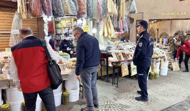 Kahramanmaraş Kapalı Çarşı’da gıda denetimi yapıldı
