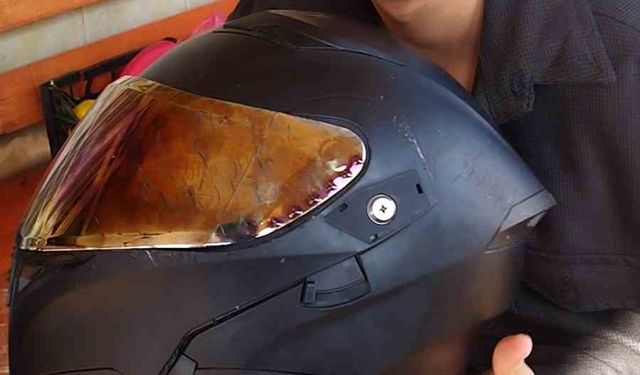 Kaskla yaşama tutunan motosikletli genç: "Polisler doğru söylüyormuş"