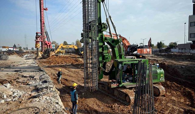 Mersin'de Hal Katlı Kavşağı ile kesintisiz ulaşım hedefi