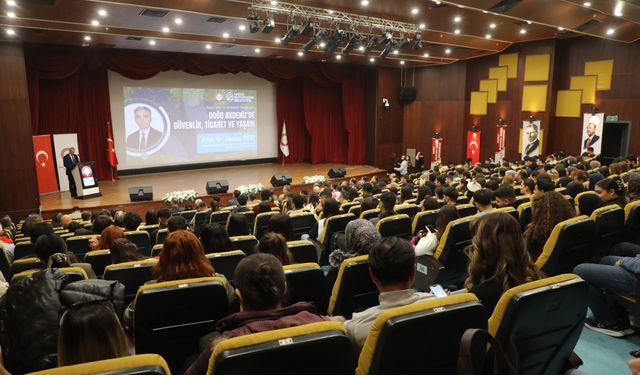 Hatay’da Doğu Akdeniz’in Güvenliği Ve Ticareti Masaya Yatırıldı