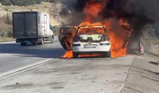 Peugeot marka otomobil alev topuna döndü