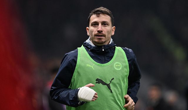 PFDK'den Fenerbahçeli futbolcu Mert Hakan Yandaş'a 3 maç men cezası