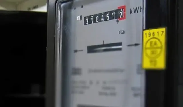 Hatay'da Elektrik Sayaçları Değiştiriliyor: Akıllı Sayaç Dönemi Başlıyor!