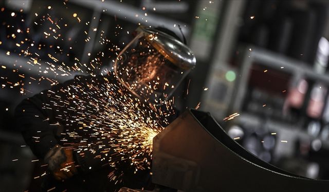 Sanayide çalışan kişi başına üretim endeksi üçüncü çeyrekte yıllık bazda yüzde 9 arttı