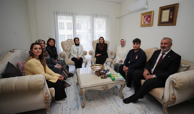Şehit Ailelerine Anlamlı Ziyaret