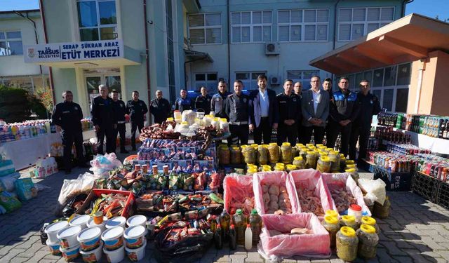 Tarsus'ta halk sağlığını tehdit eden on binlerce ürün toplatıldı